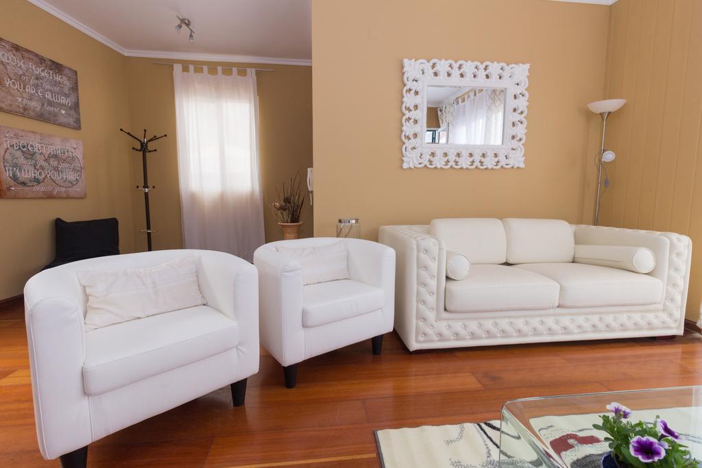 Oliveira'S Apartments - Madeira Island Ponta Delgada  Ngoại thất bức ảnh