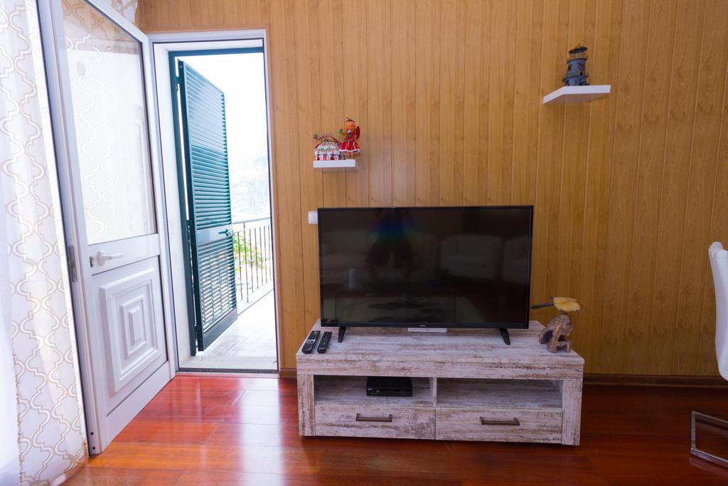 Oliveira'S Apartments - Madeira Island Ponta Delgada  Ngoại thất bức ảnh