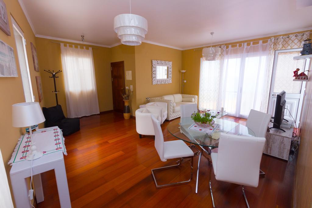 Oliveira'S Apartments - Madeira Island Ponta Delgada  Ngoại thất bức ảnh